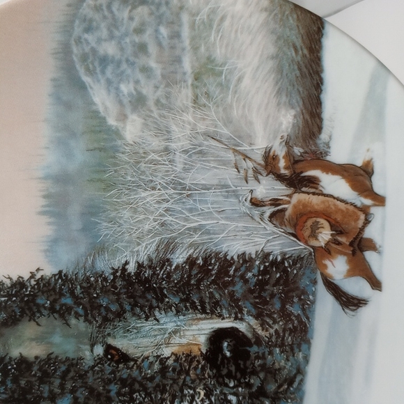 Wolf Ridge Plate - Picture 3 of 15